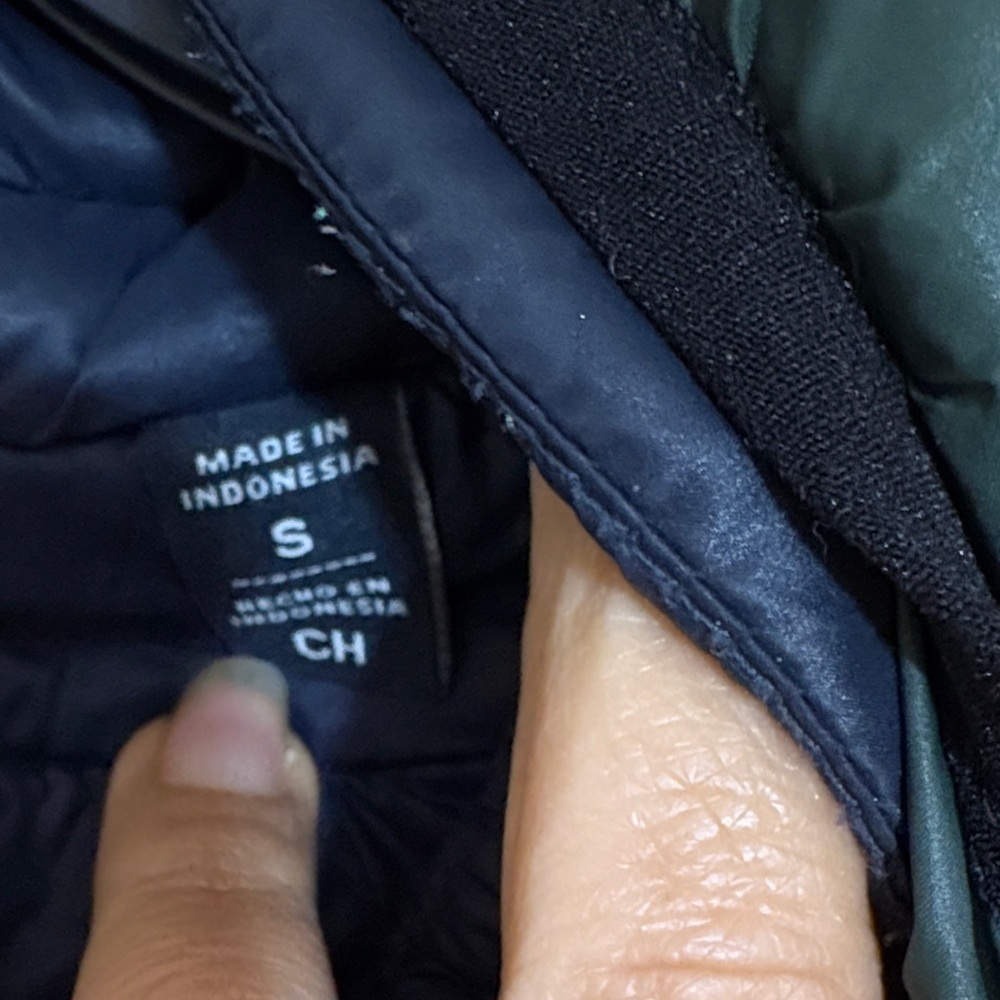 Tommy Hilfiger Olive Puffer Jacket for Men - Picture 5 of 14